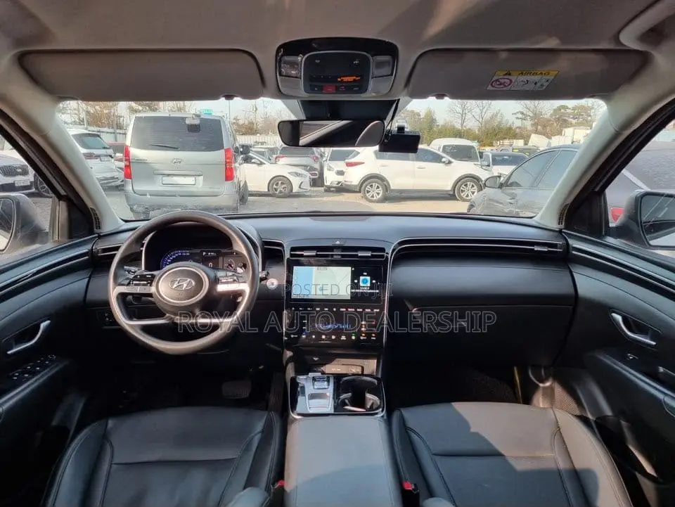 Hyundai Tucson Limited 2023 White