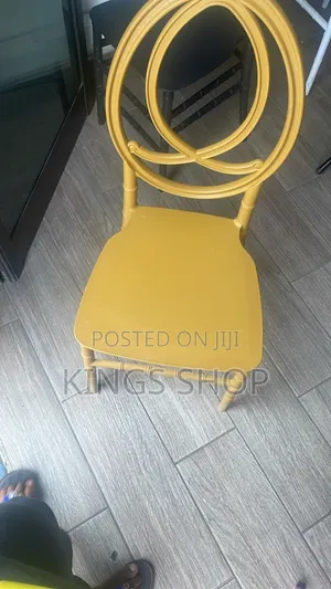 Chivalry Plastic Chairs Wholesale