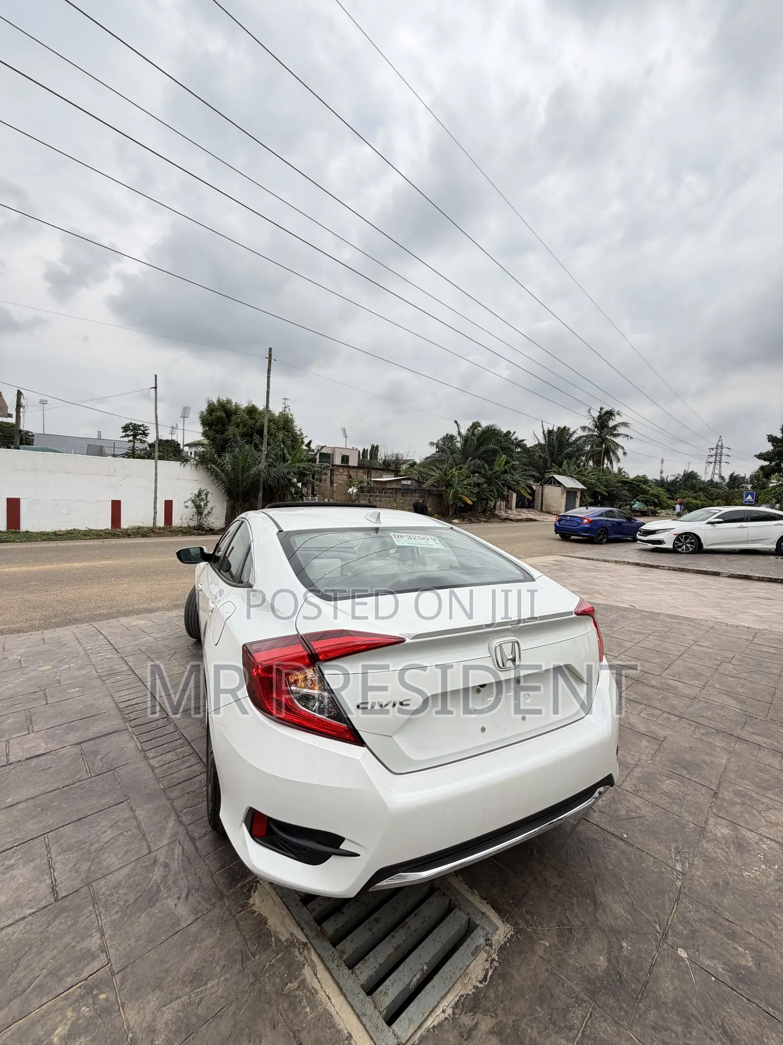 Honda Civic EX Sedan 2019 White