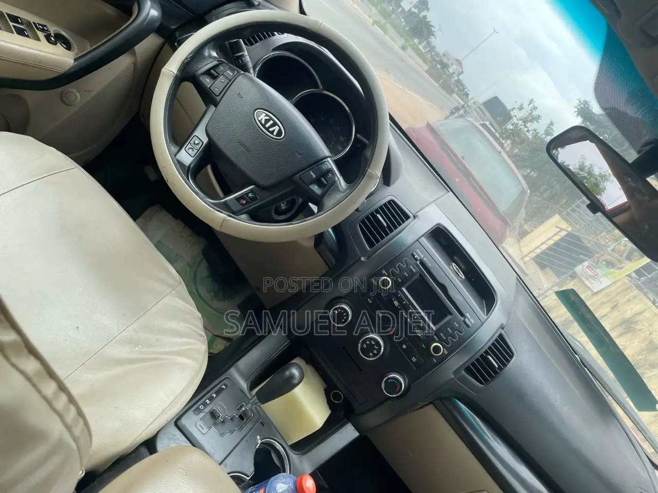 Kia Sorento 2012 Red