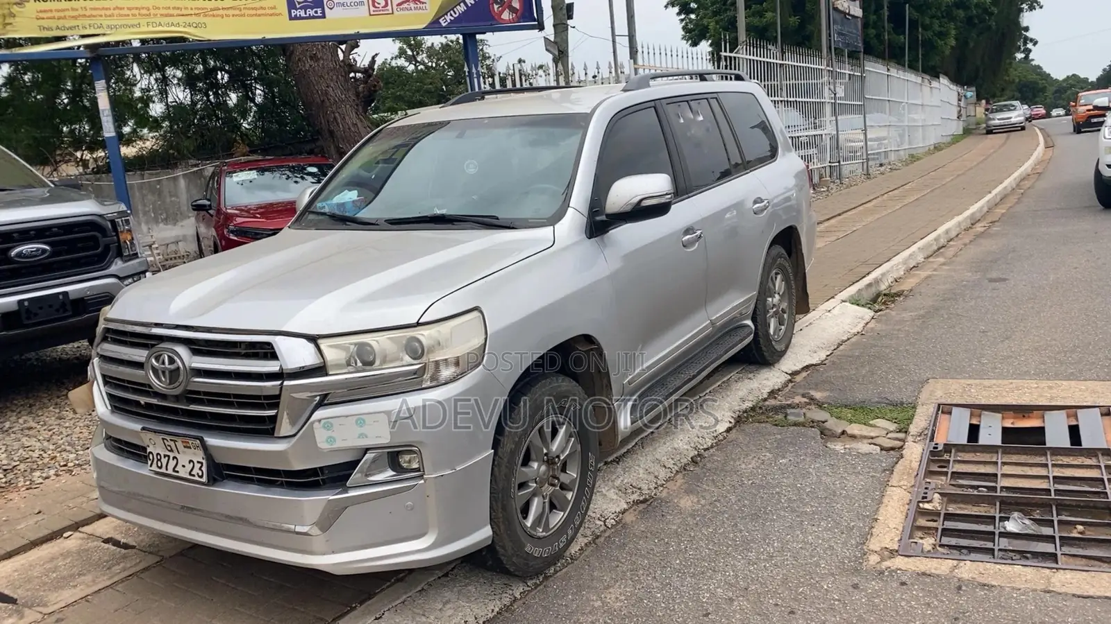 Toyota Land Cruiser 4.0 V6 DSL 2012 Silver