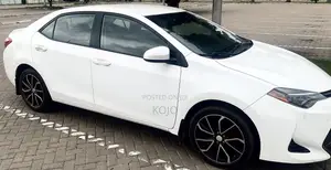 Toyota Corolla 2017 White