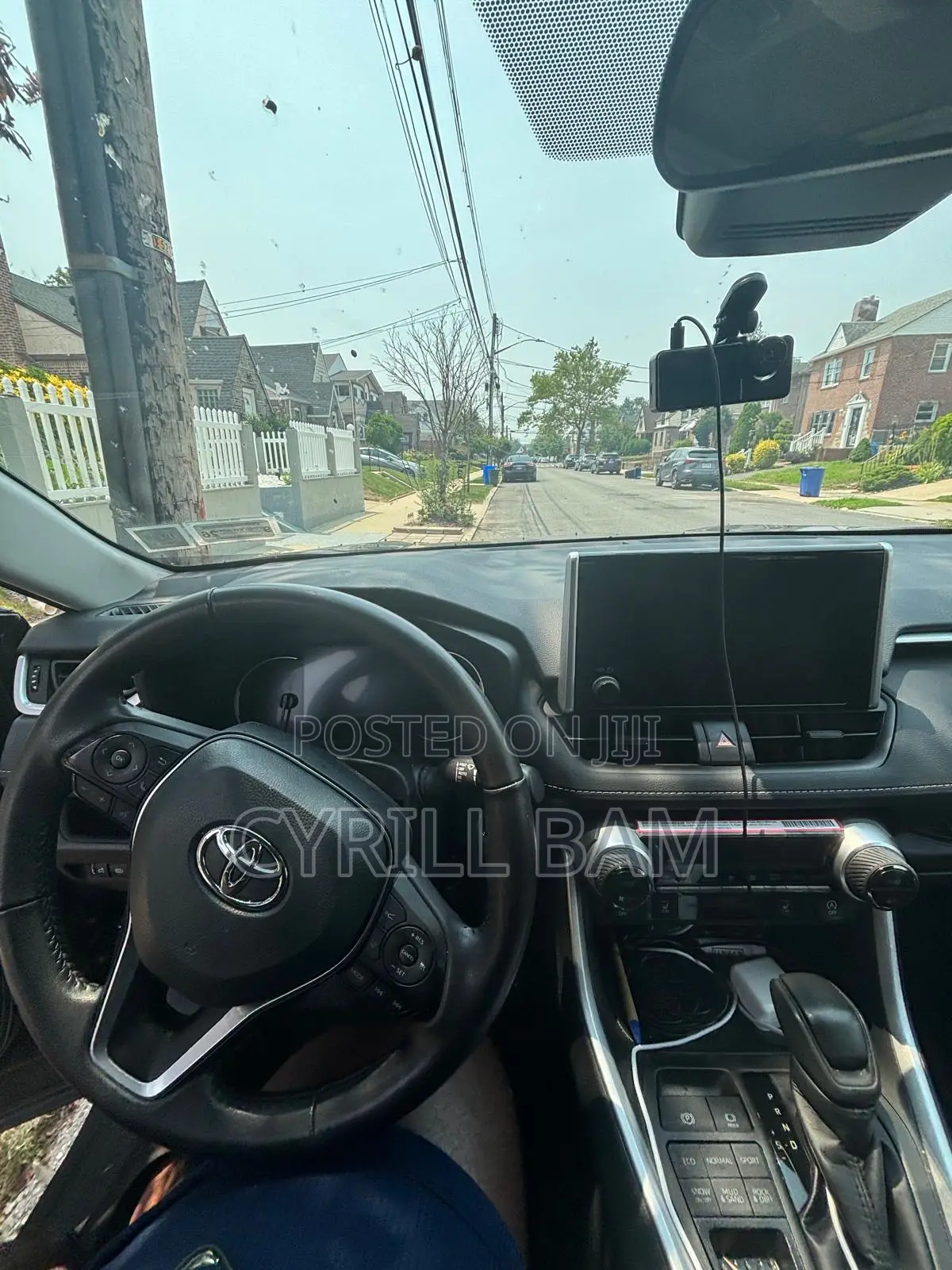 Toyota RAV4 XLE AWD 2024 Gray