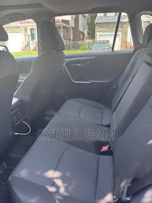 Toyota RAV4 XLE AWD 2024 Gray