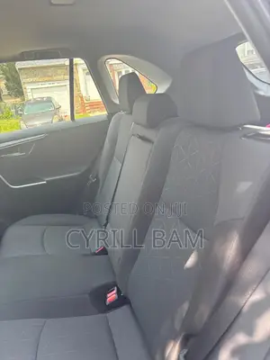 Toyota RAV4 XLE AWD 2024 Gray