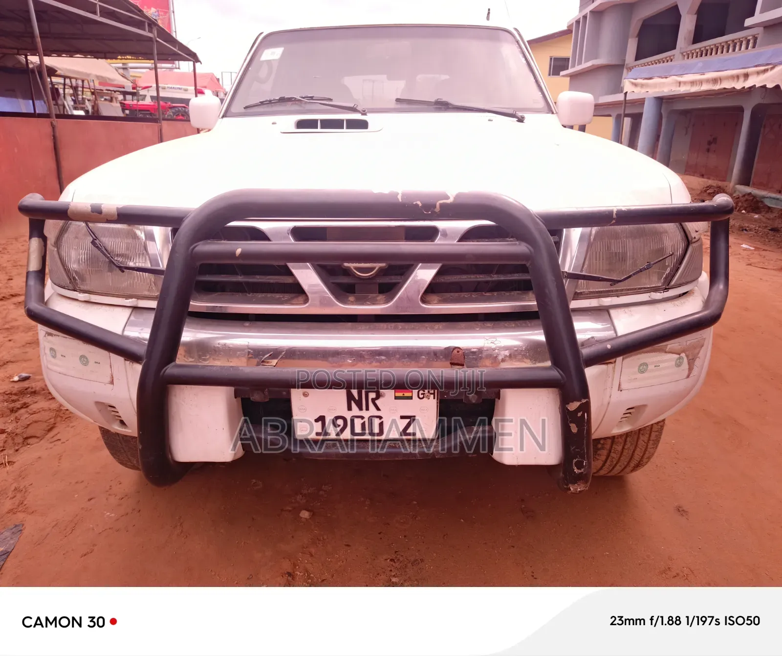 Nissan Patrol 2000 White