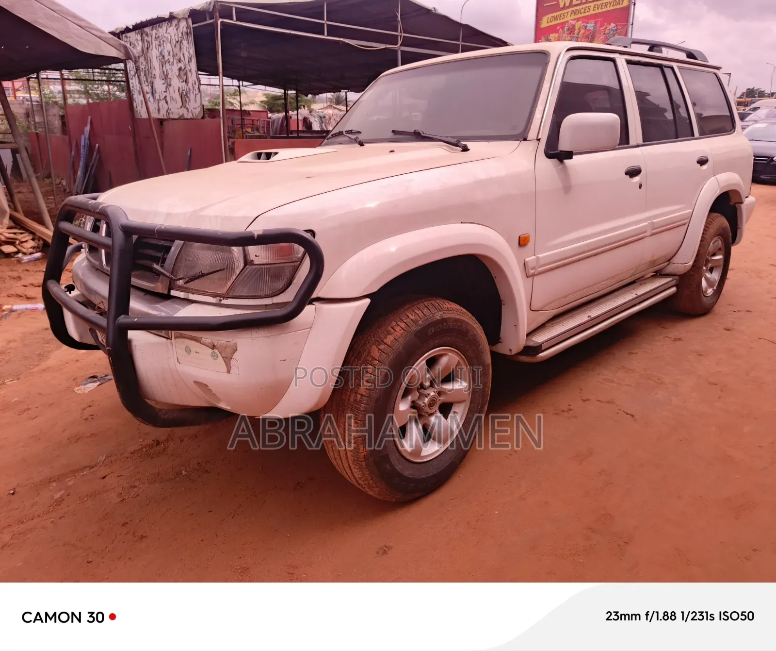 Nissan Patrol 2000 White