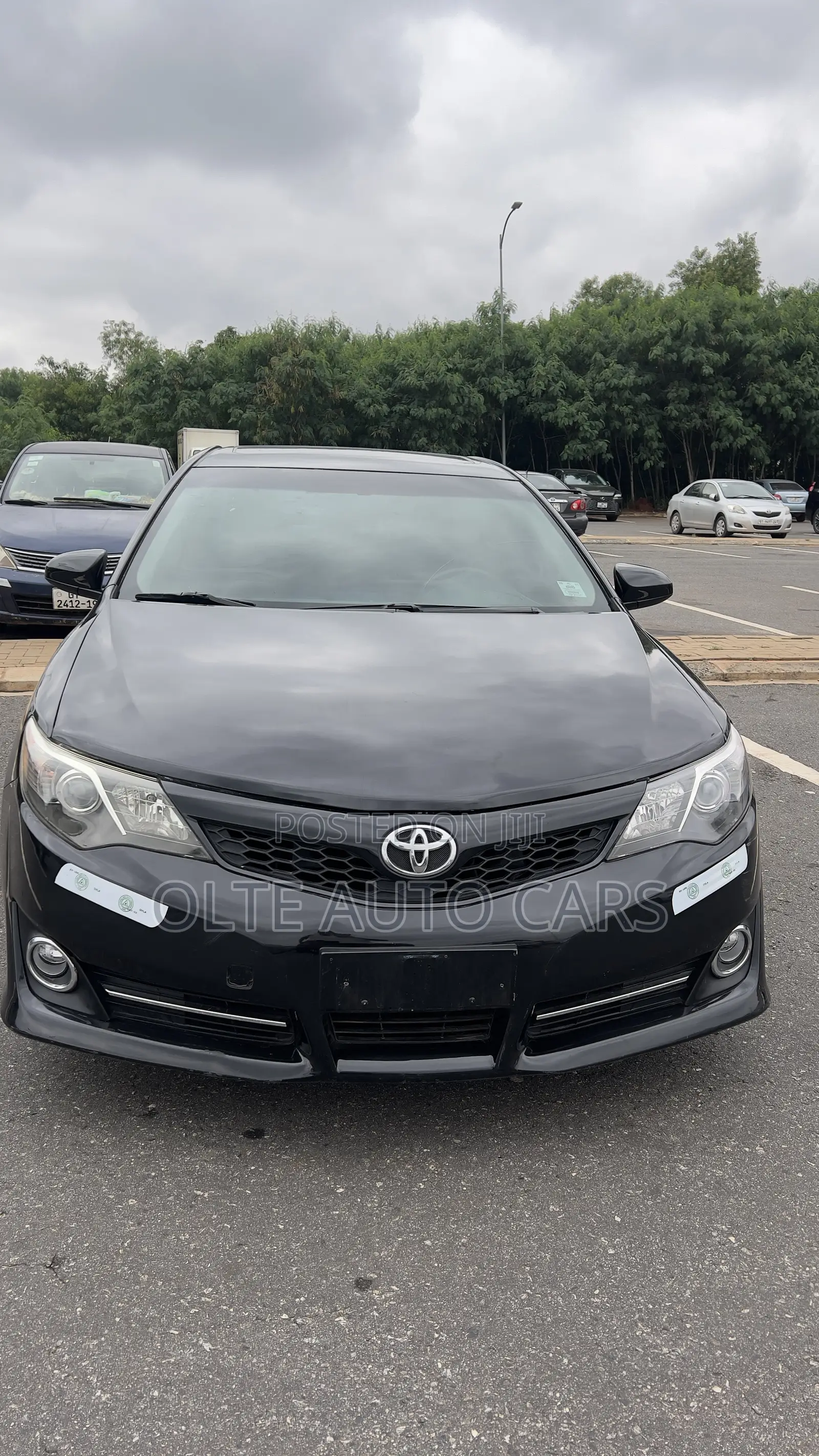 Toyota Camry SE 4dr Sedan (2.5L 4cyl 6A) 2013 Black