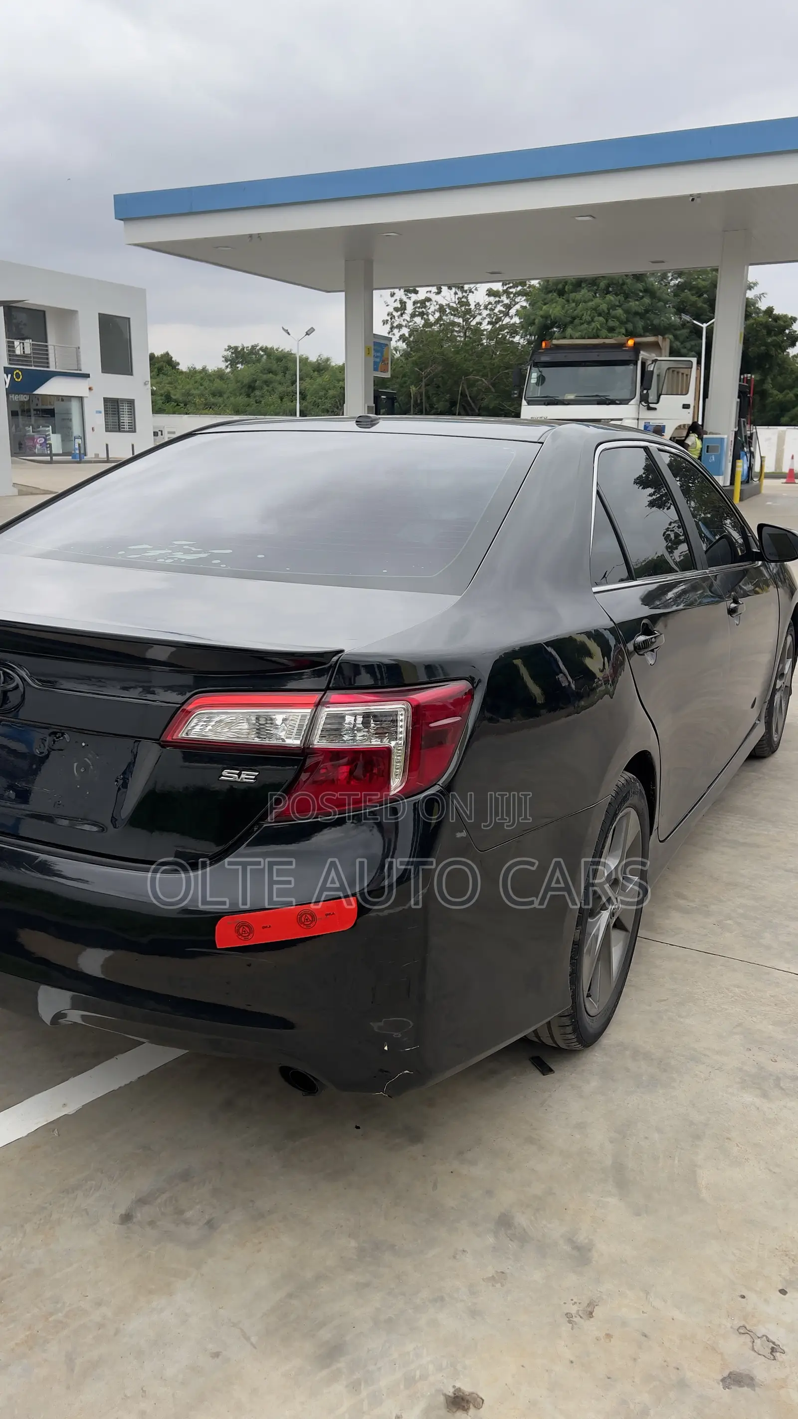 Toyota Camry SE 4dr Sedan (2.5L 4cyl 6A) 2013 Black
