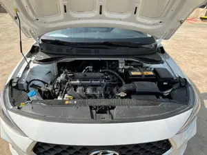 Hyundai Accent SE 2021 White