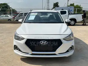 Hyundai Accent SE 2021 White