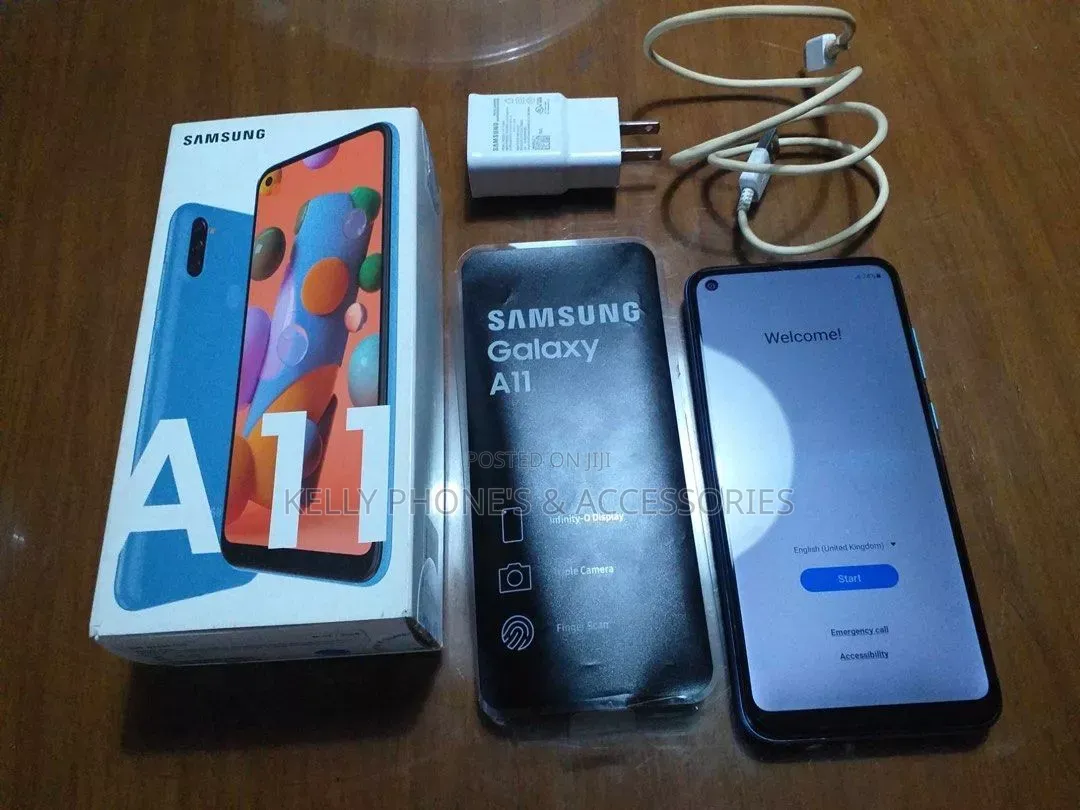 New Samsung Galaxy A11 32 GB Black