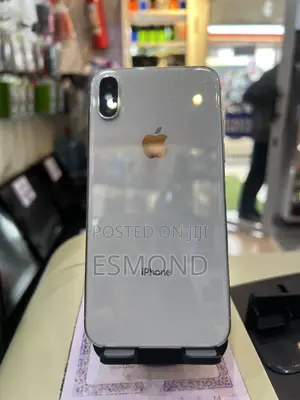 Apple iPhone X 64 GB White