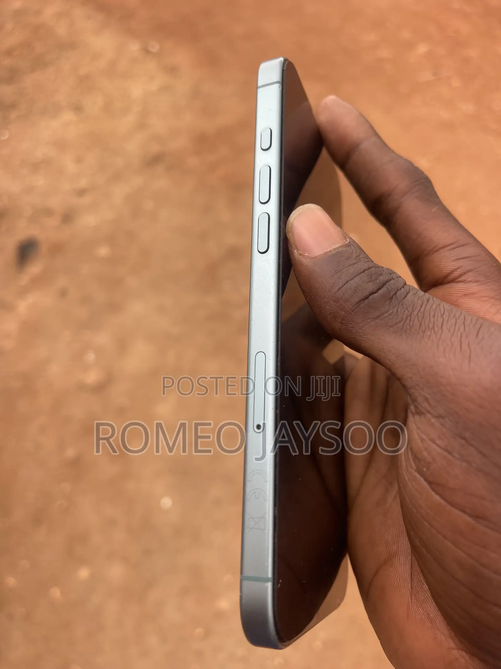 Apple iPhone 16 Plus 128 GB