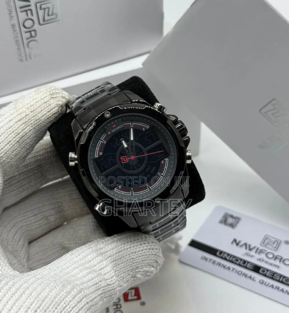 Naviforce Premium Dual Display Watch – Bold, Stylish