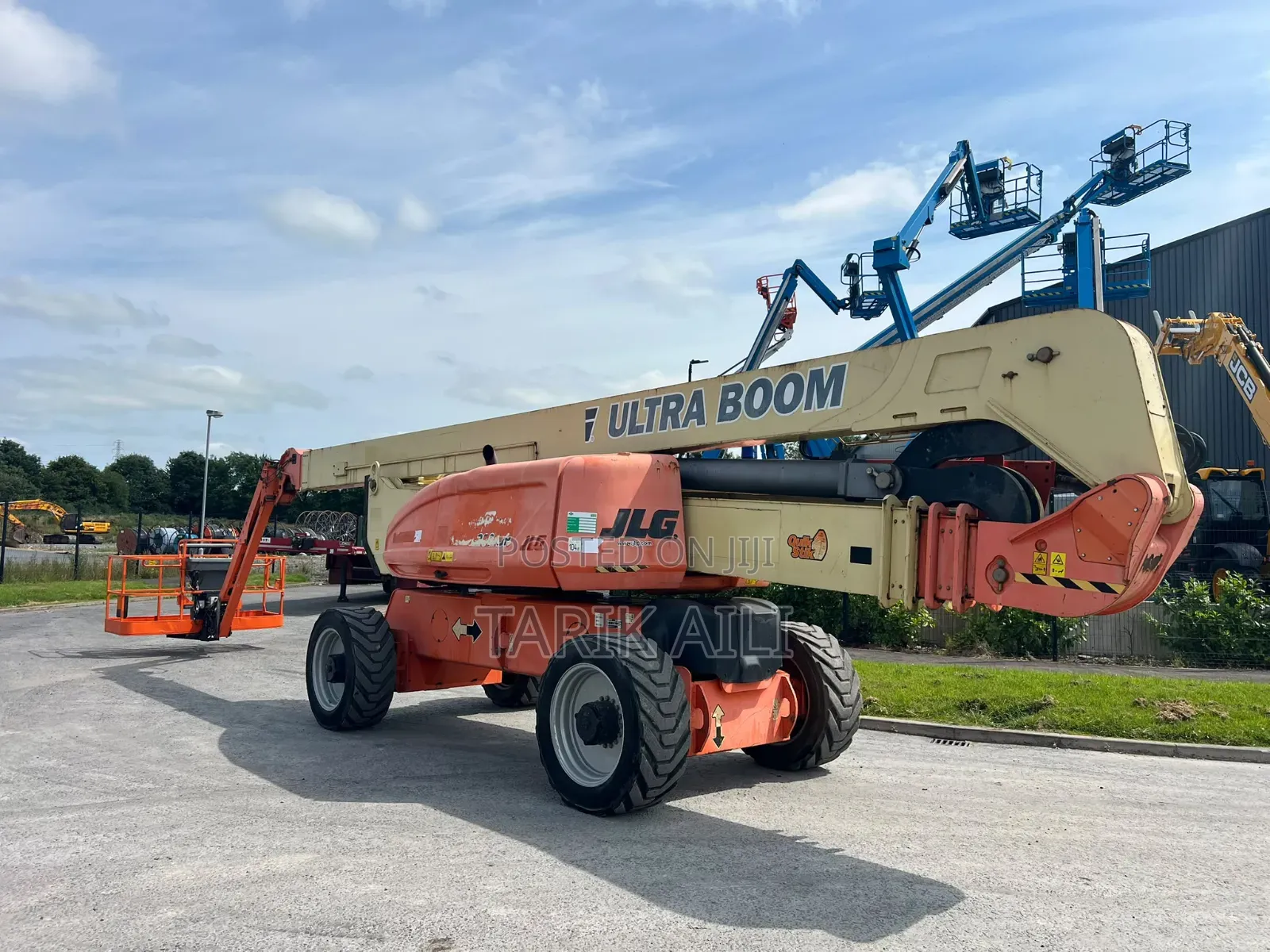 JLG 1250AJ Boom Lift