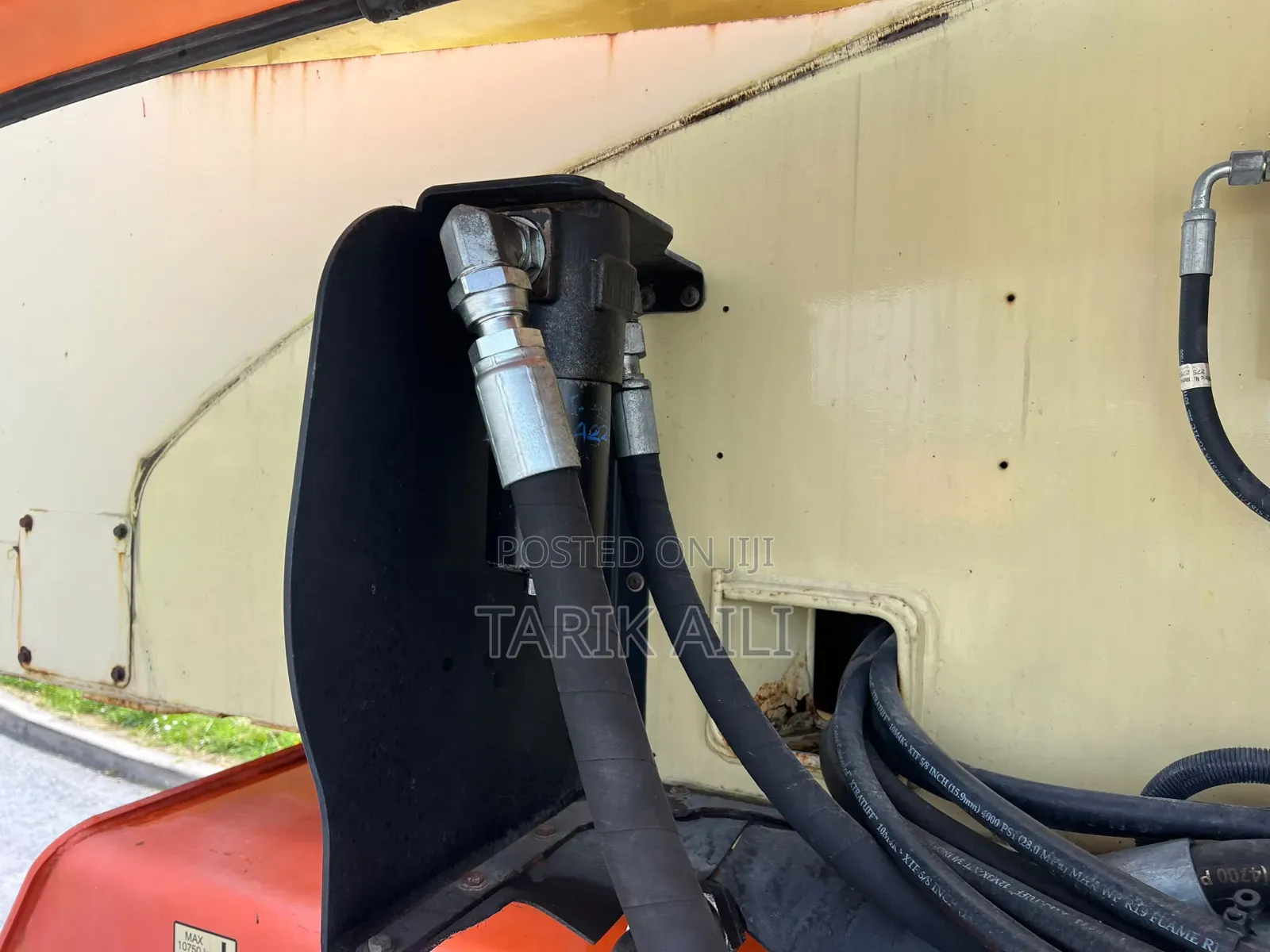 JLG 1250AJ Boom Lift
