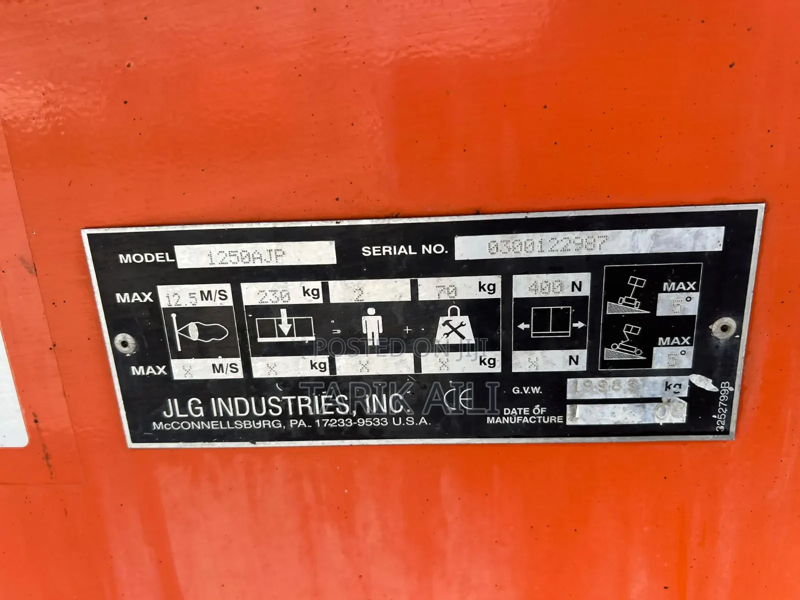 JLG 1250AJ Boom Lift