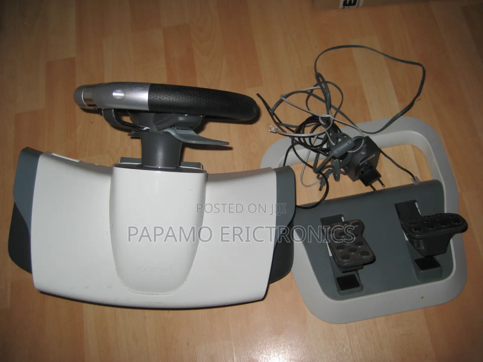 Microsoft Xbox 360 Steering Wheel