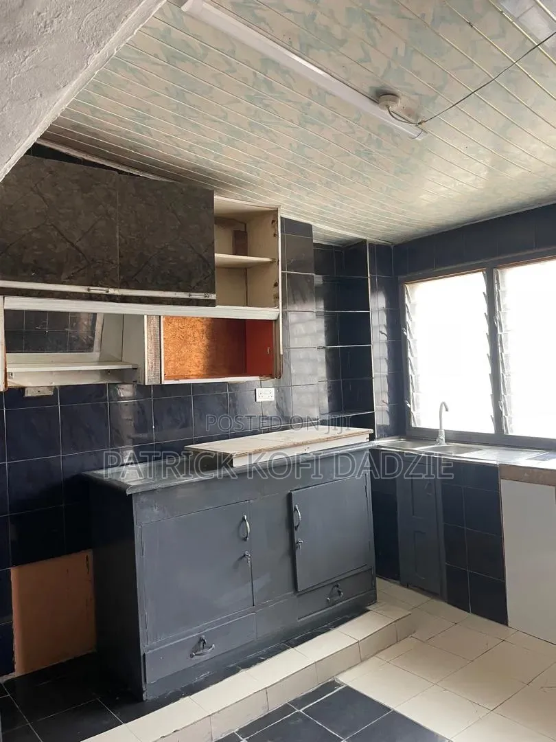 1bdrm Apartment in Noble School, Tsui-Bleoo for rent