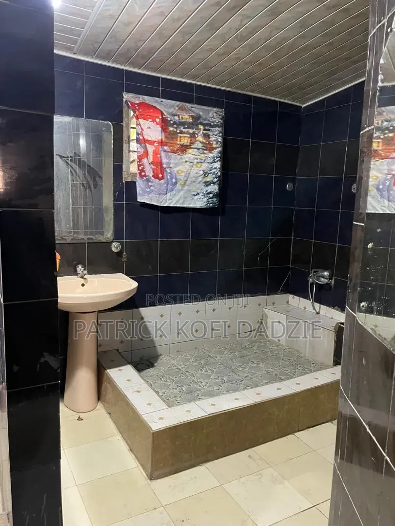 1bdrm Apartment in Noble School, Tsui-Bleoo for rent