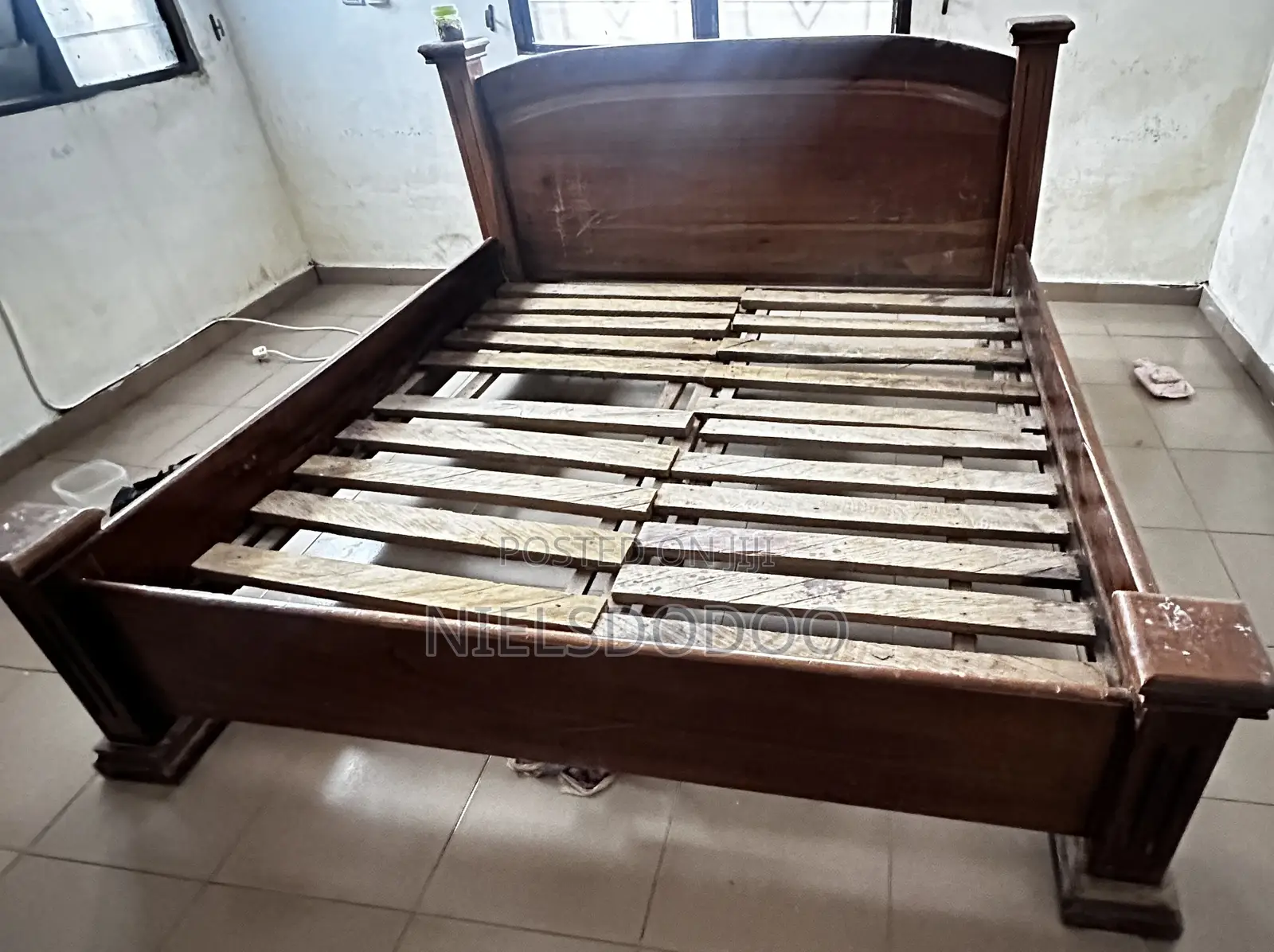King Size Wooden Bedframe