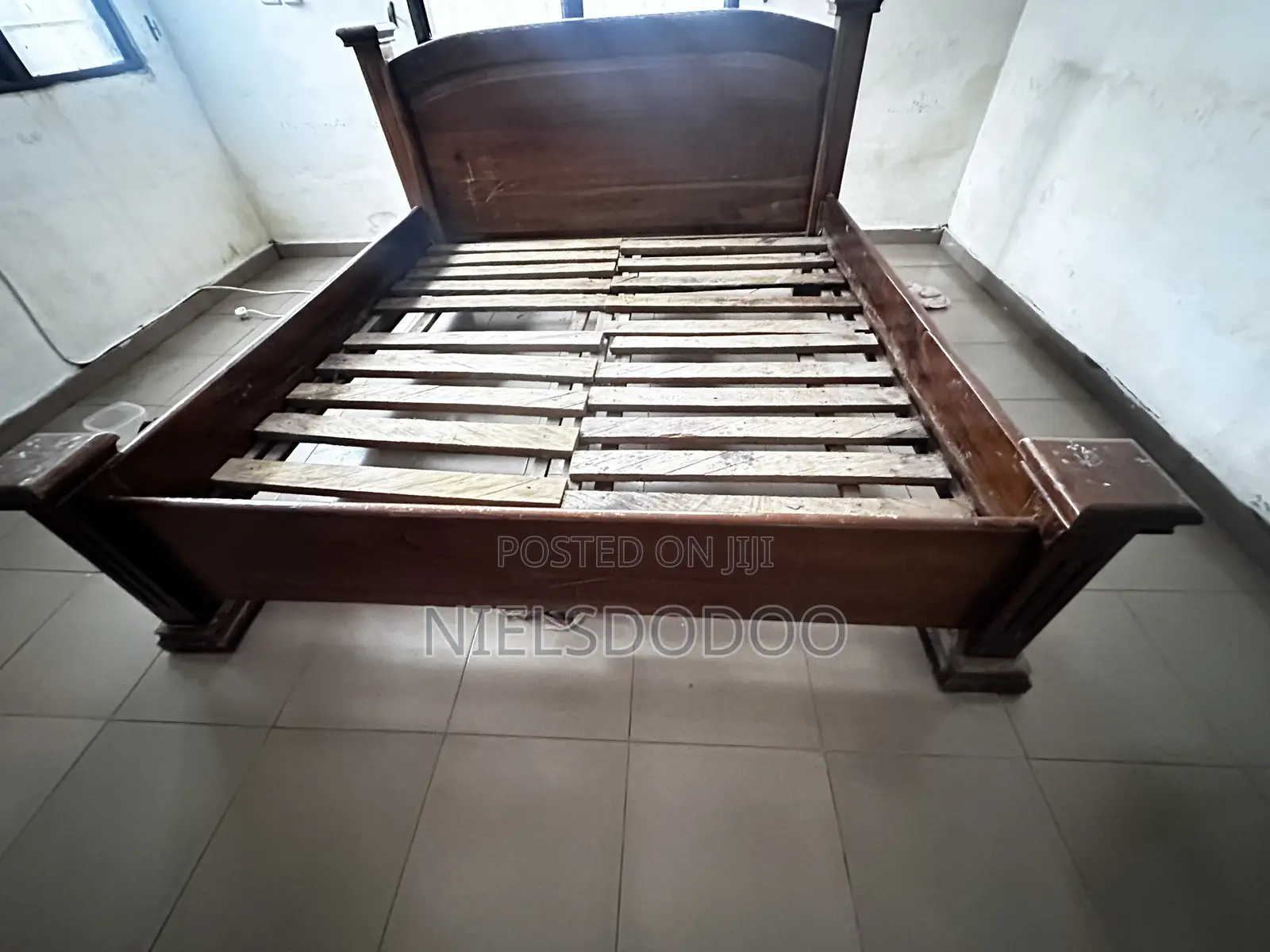 King Size Wooden Bedframe