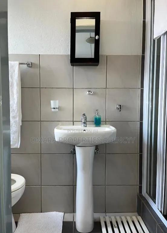 Furnished 1bdrm Apartment in East Legon 3, Police Station for rent