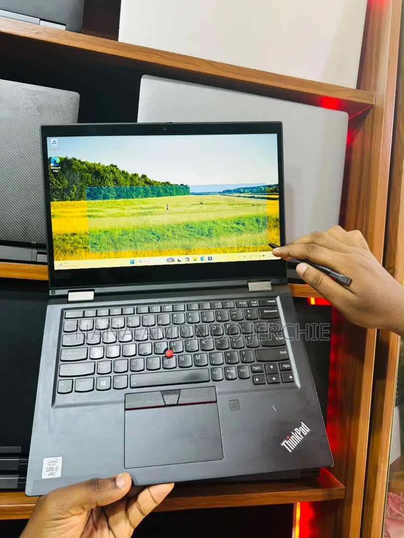 Laptop Lenovo ThinkPad X13 Gen 2 8GB Intel Core i5 SSD 256GB