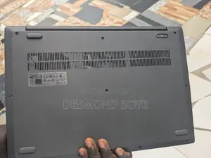 Laptop Lenovo V15 12GB Intel Core i3 HDD 1T