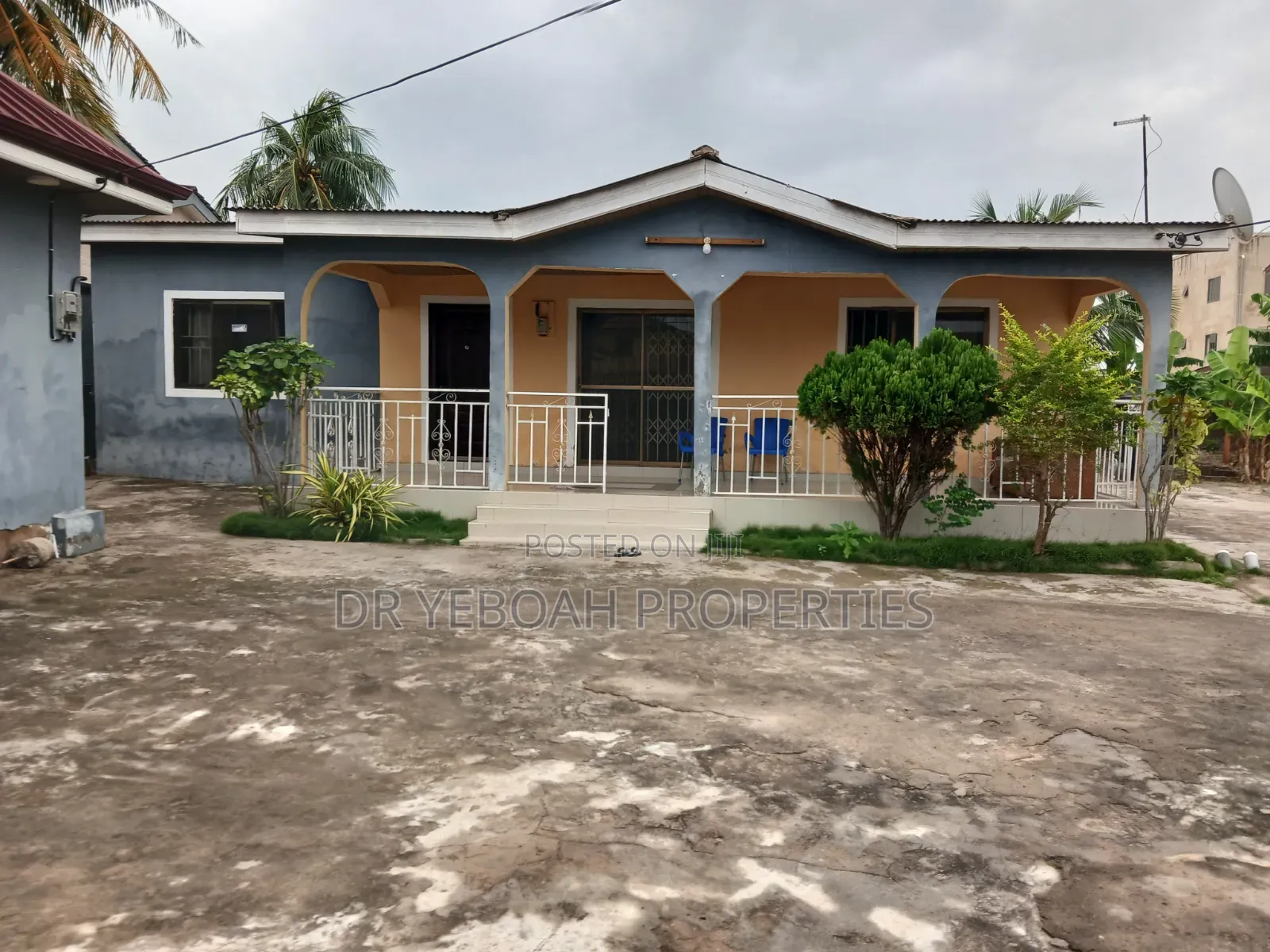 1bdrm House in Spintex Road- Single, Baatsona Total for rent