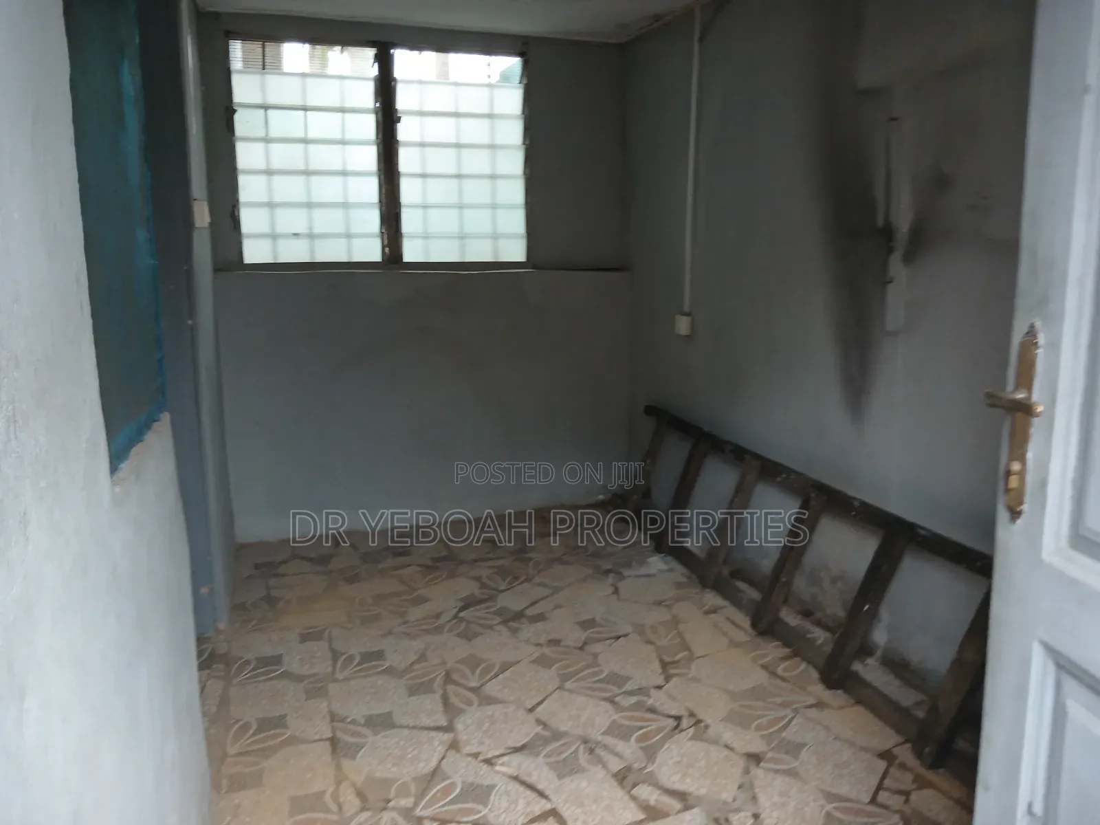 1bdrm House in Spintex Road- Single, Baatsona Total for rent