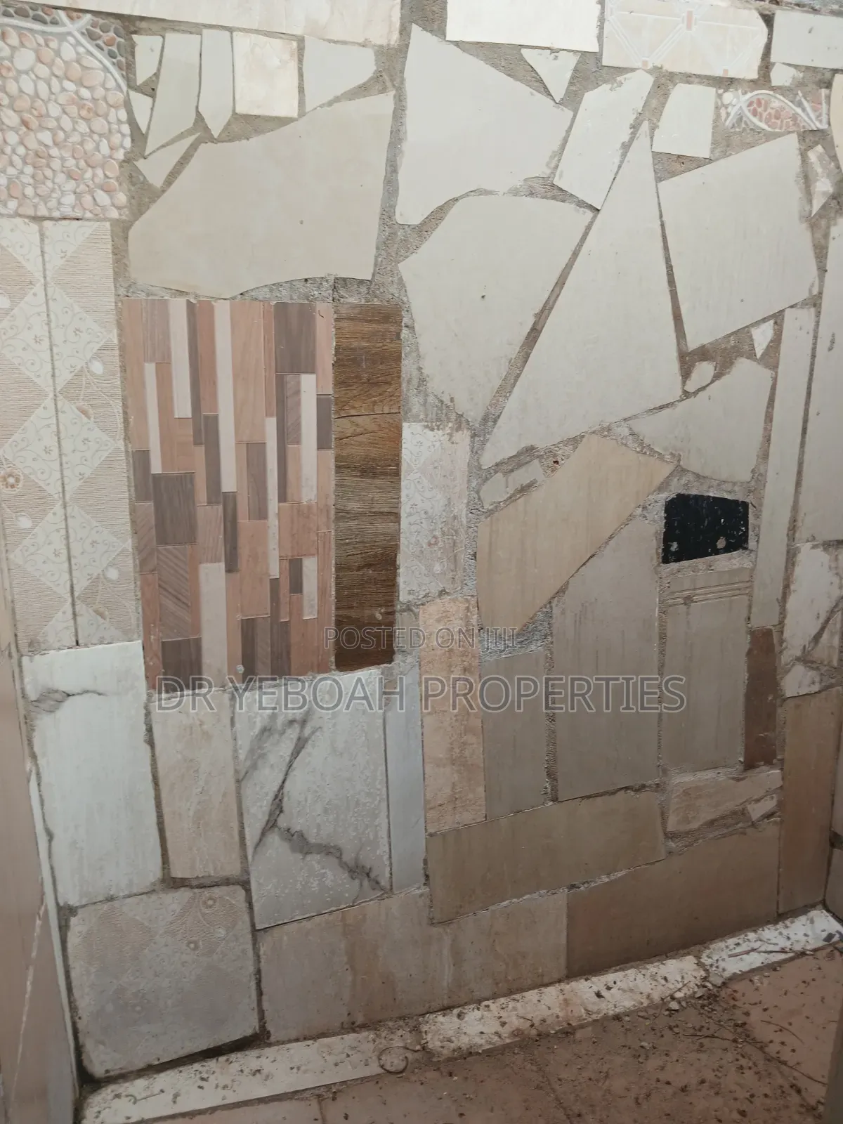 1bdrm House in Spintex Road- Single, Baatsona Total for rent