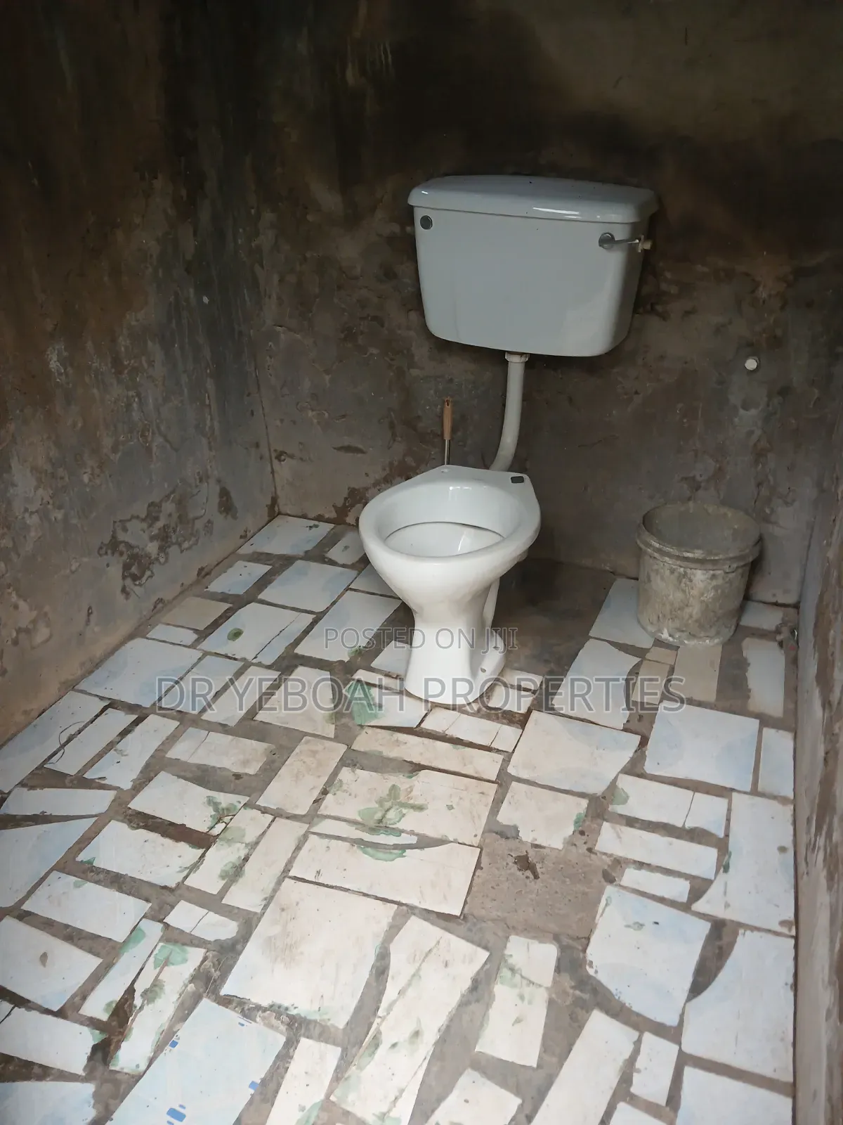 1bdrm House in Spintex Road- Single, Baatsona Total for rent