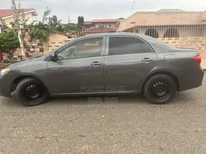 Toyota Corolla 2009 Gray