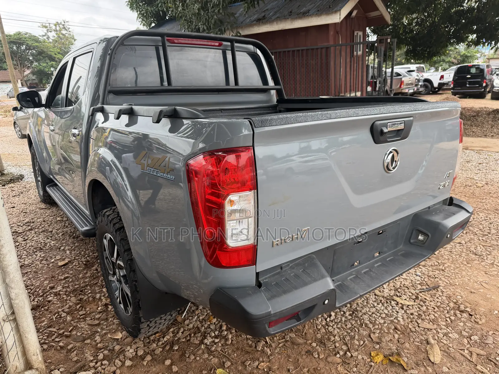 New Nissan Pick-Up 2025
