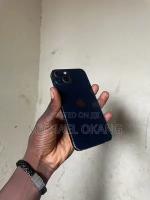 Apple iPhone 13 128 GB Black