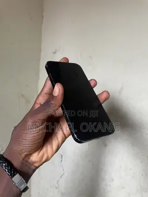 Apple iPhone 13 128 GB Black