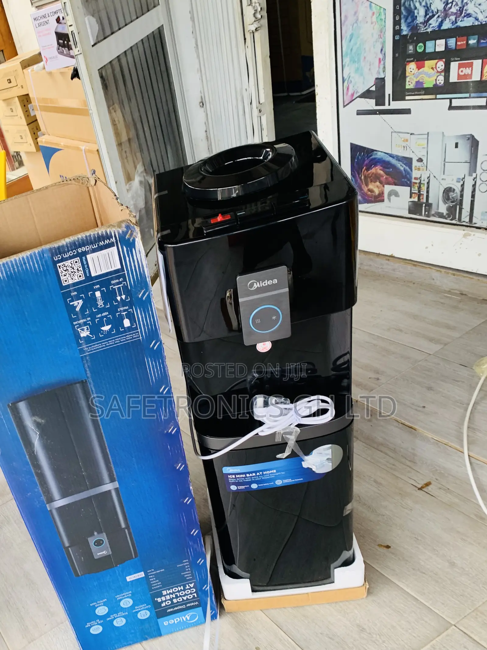 Classic Black Midea Water Dispenser 16 Liters 3 Tabs Cabinet Black
