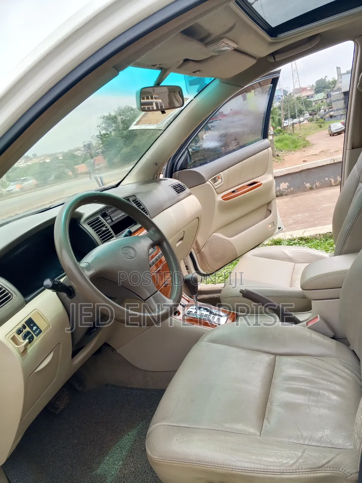 Toyota Corolla Altis 2008 White