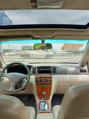 Toyota Corolla Altis 2008 White