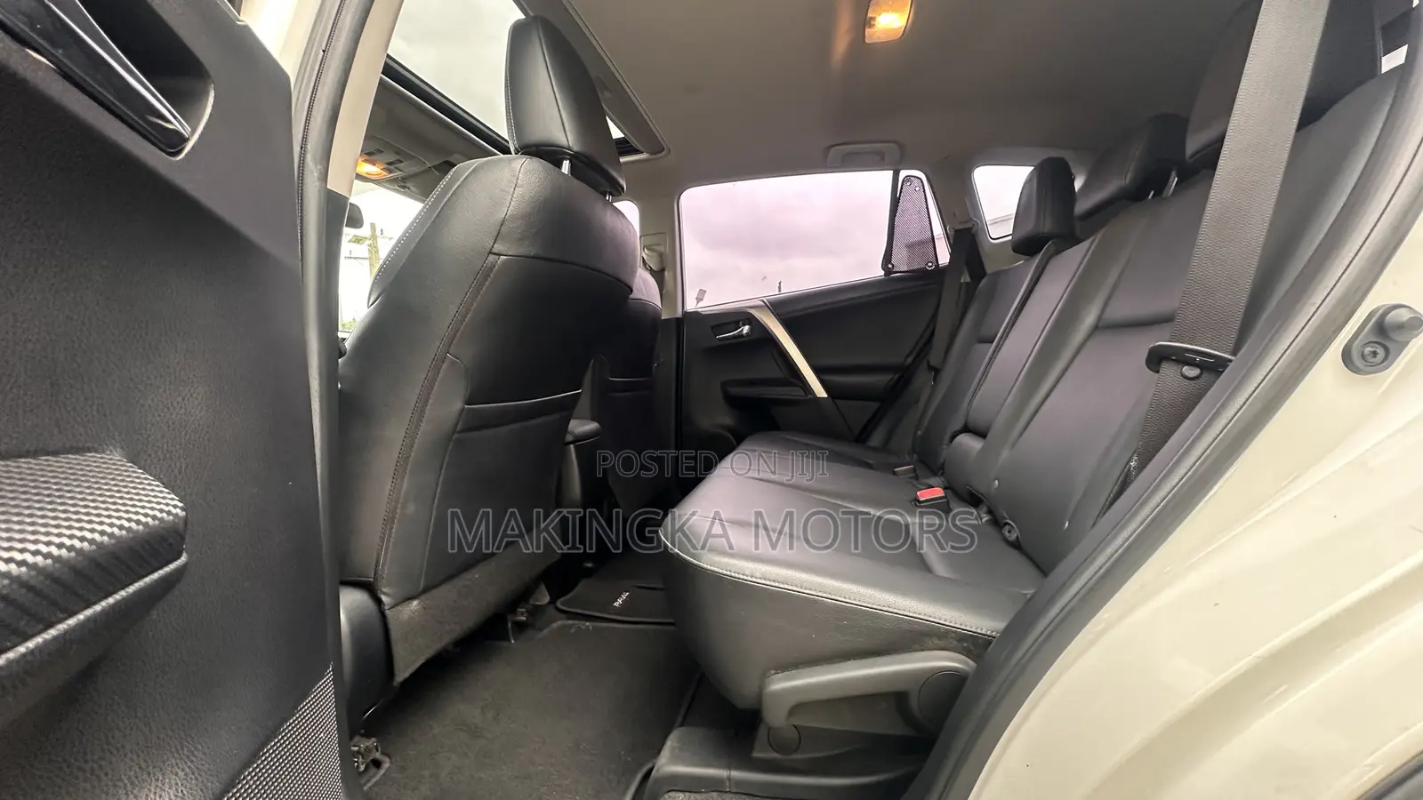 Toyota RAV4 Limited 4dr SUV AWD (2.5L 4cyl 6A) 2014 White