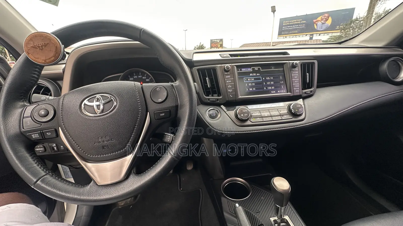 Toyota RAV4 Limited 4dr SUV AWD (2.5L 4cyl 6A) 2014 White