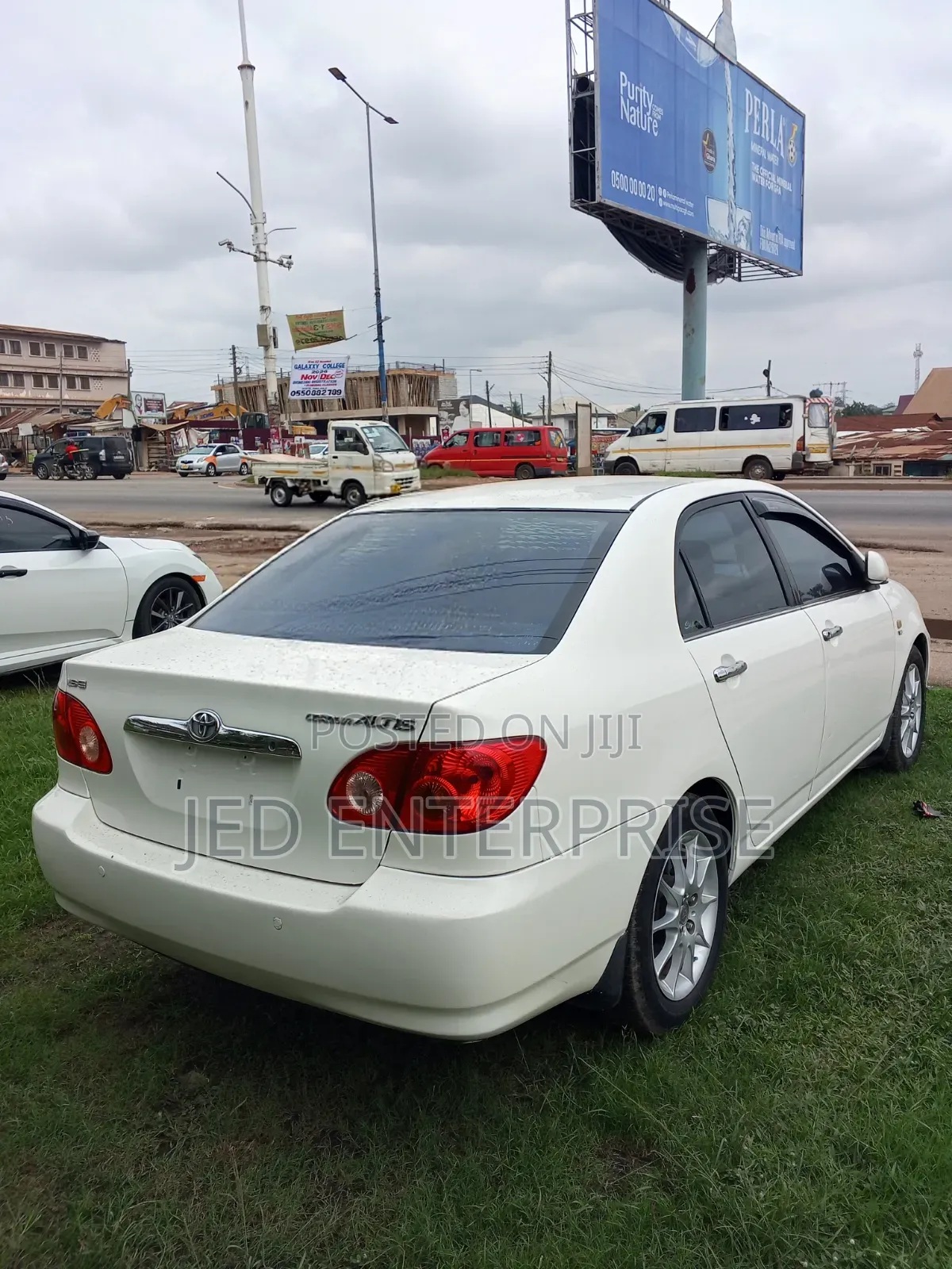 Toyota Corolla Altis 2008 White