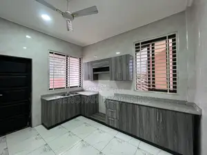 2bdrm Apartment in Adenta Amrahia for rent