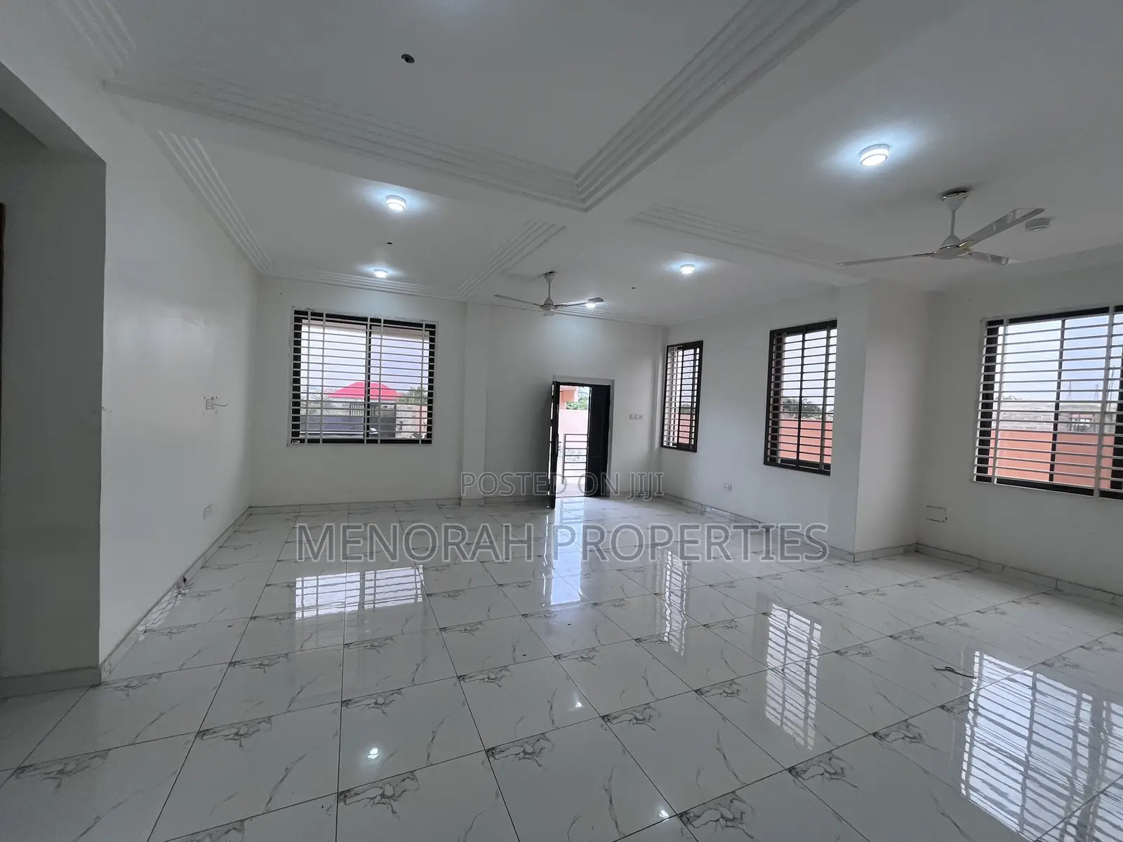 2bdrm Apartment in Adenta Amrahia for rent
