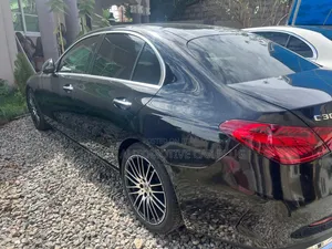Mercedes-Benz C300 2022 Black