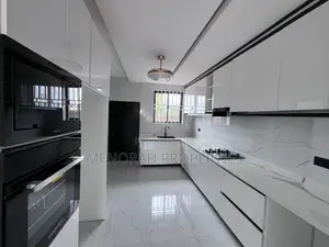 2bdrm Apartment in Adenta Amrahia for rent