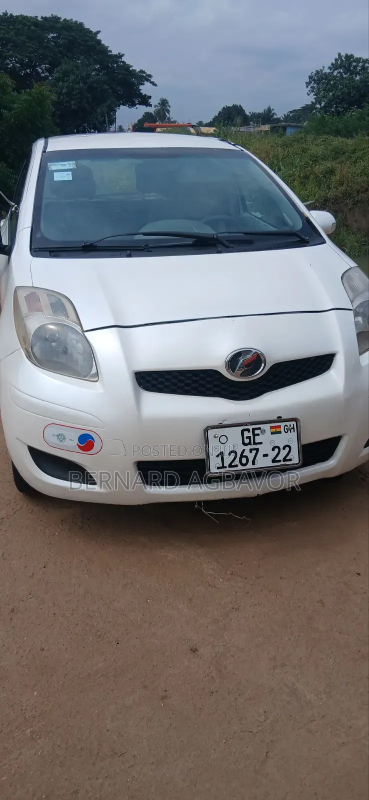 Toyota Vitz 1.3 FWD 3dr 2010 White