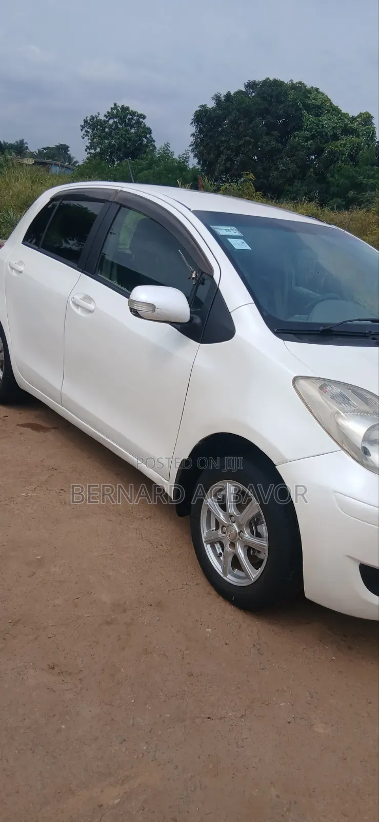 Toyota Vitz 1.3 FWD 3dr 2010 White